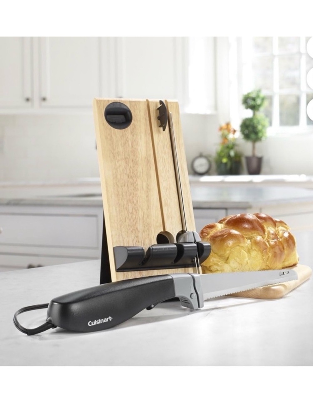Cuisinart || Black Electric Knife with Wooden Block - 2 blades